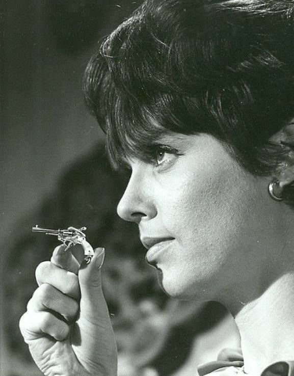 Barbara Feldon